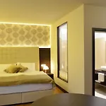 Pr Klaudiji 3*
