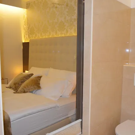 Πανσιόν Pr Klaudiji Μπλεντ